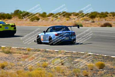 media/Oct-18-2025-Extreme Speed (Sat) [[d6d7e1fef1]]/Red-Green/